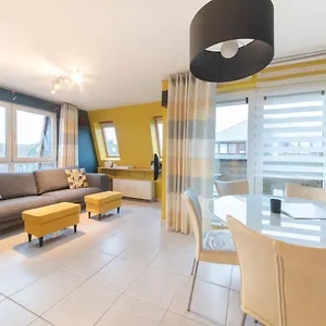 https://apartment-residentie-maritiem-bredene.hotelsghent.com